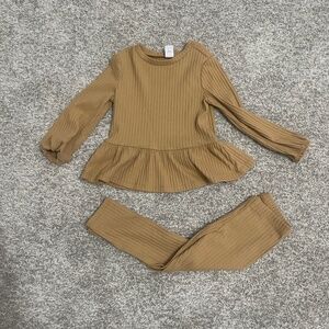 Old navy toddler girl set